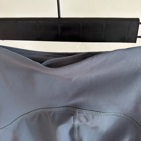 SPANX BOOTY BOOST BLUE YOGA FLARE PANT - Picture 4 of 5